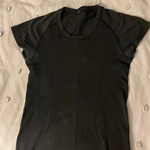 Lululemon top